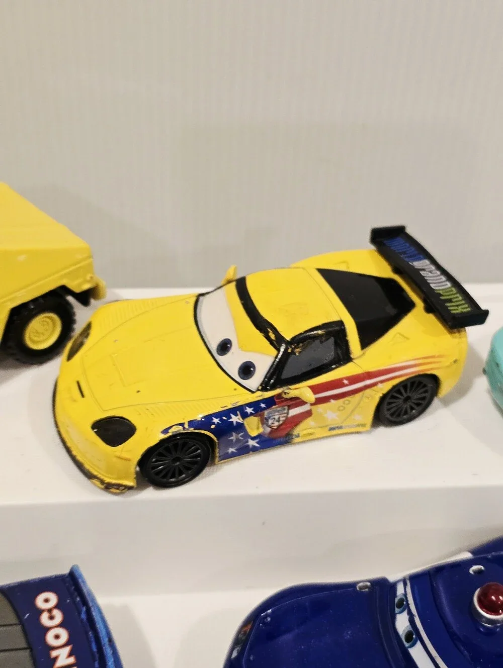 Disney Pixar Deluxe Large Diecast Car Set